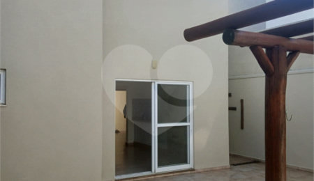 Casa à venda com 3 suítes no condomínio Brescia, Indaiatuba - SP