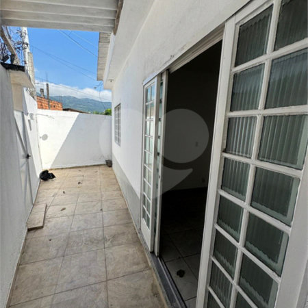 Casa Térrea à venda ou para alugar com 1 quarto em Campo Grande, Rio de Janeiro, RJ