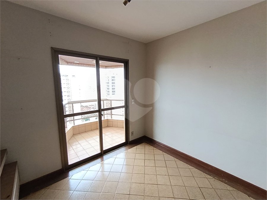 Apartamento à venda com 3 quartos, sendo 1 suíte, no Centro, Ribeirão Preto, SP