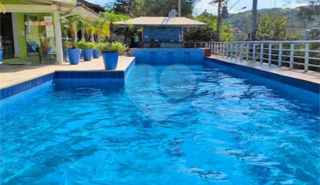 Hotel à venda com 46 suítes,  em Portal da Ferradura, Armação dos Búzios, RJ