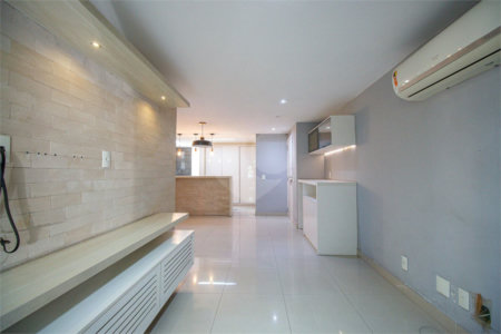 Apartamento à venda com 3 quartos, sendo 1 suíte, em Tijuca, Rio de Janeiro, RJ