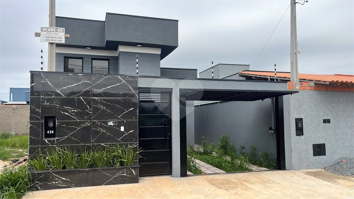 Casa à venda com 3 quartos, sendo 1 suíte, em Parque Itapê, Itapetininga, SP