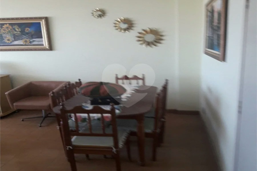 Apartamento à venda com 2 quartos em Caiçara, Praia Grande, SP
