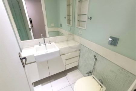 Apartamento à venda com 3 quartos, sendo 1 suíte, em Rio Comprido, Rio de Janeiro, RJ
