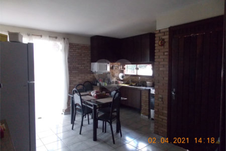 Casa à venda com 3 quartos em Vila Junqueira, Atibaia, SP