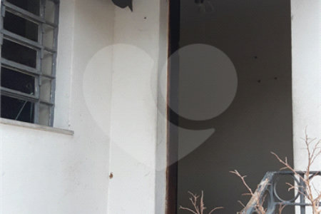 Casa à venda com 6 quartos, sendo 1 suíte, em Água Fria, São Paulo, SP