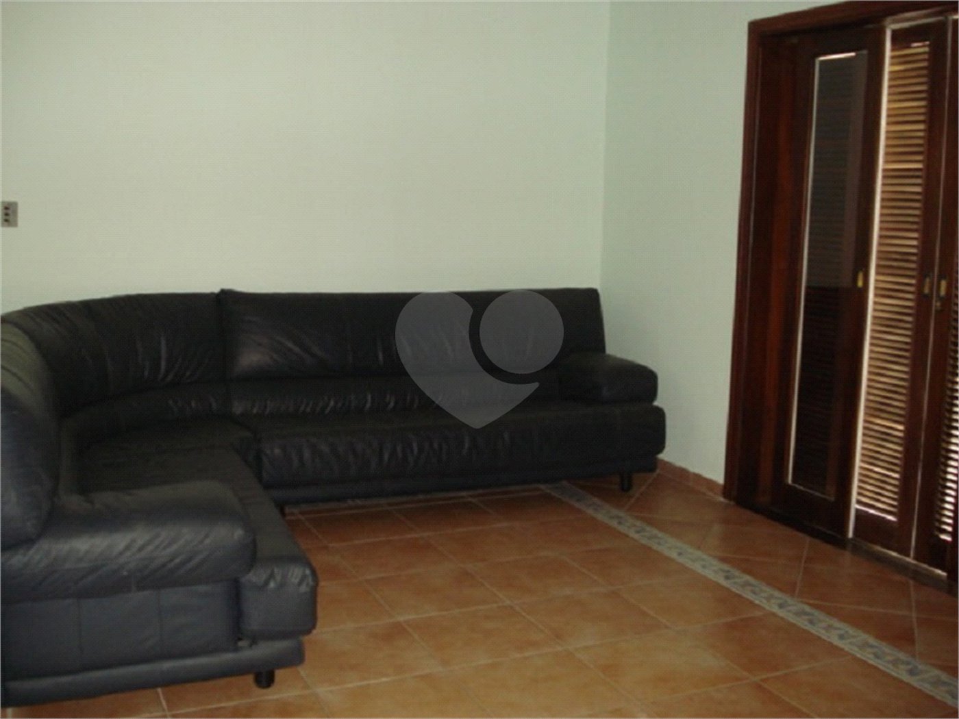 Sobrado para alugar com 5 quartos, sendo 2 suítes,  em Vila Suíça, Indaiatuba, SP