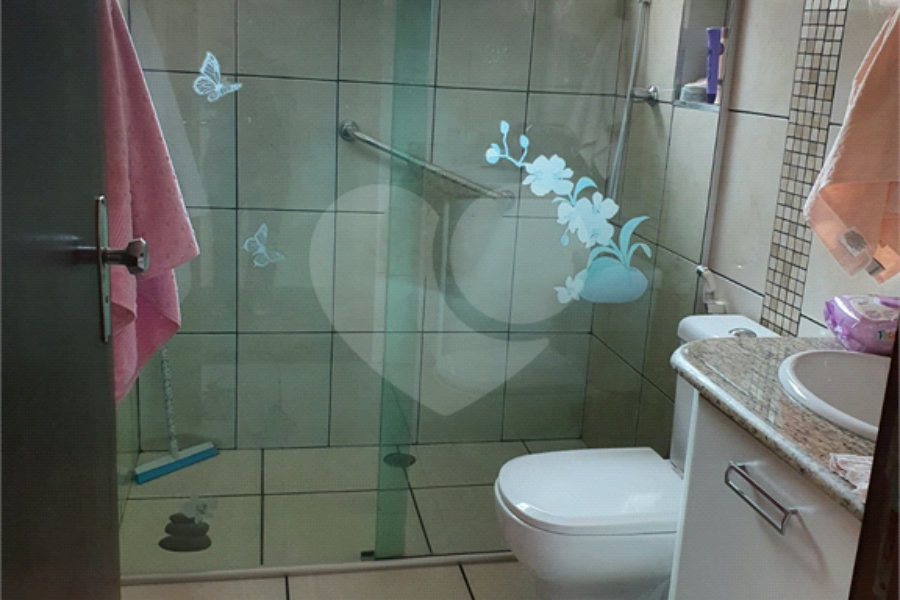 Sobrado à venda com 3 quartos, sendo 1 suíte, em Tremembé, São Paulo, SP