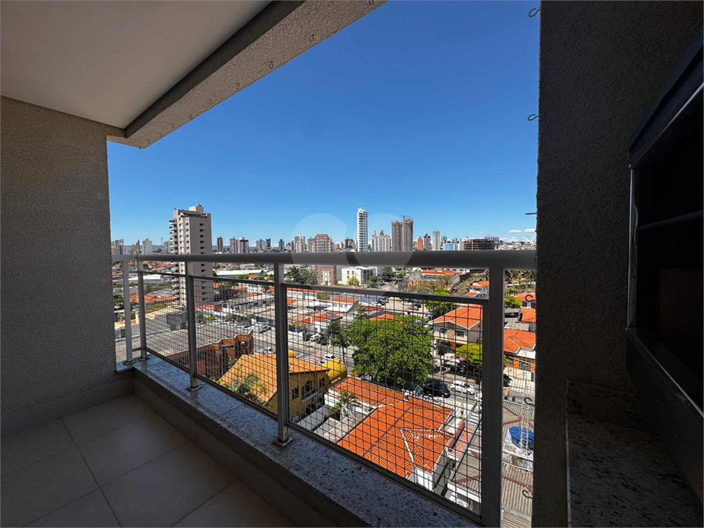 Apartamento à venda ou para alugar com 3 quartos, sendo 1 suíte,  em Vila Trujillo, Sorocaba, SP