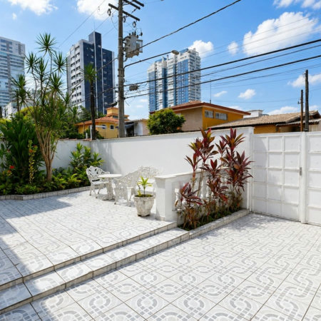 Casa dos Sonhos no Canal 6 – Piscina, Privacidade e 450m² de Terreno