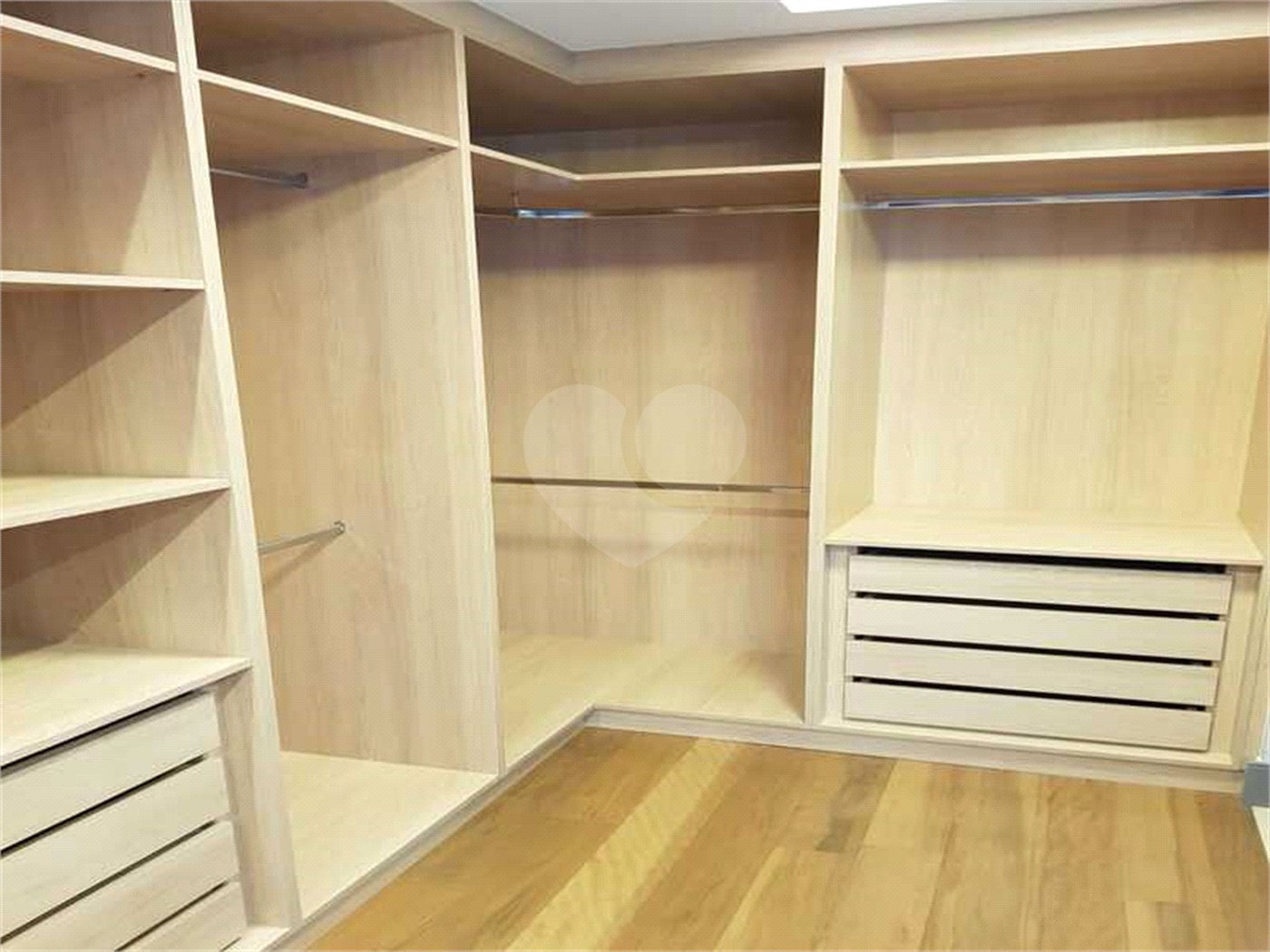 Apartamento à venda com 3 suítes em Jardim Portal da Colina, Sorocaba, SP