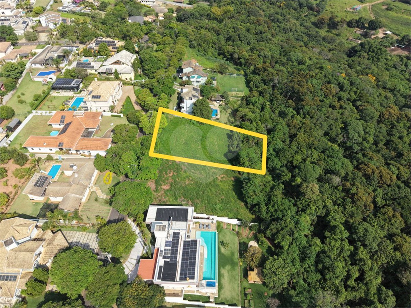 Terreno à venda no condomínio Residencial Jardim Primavera, Louveira - SP