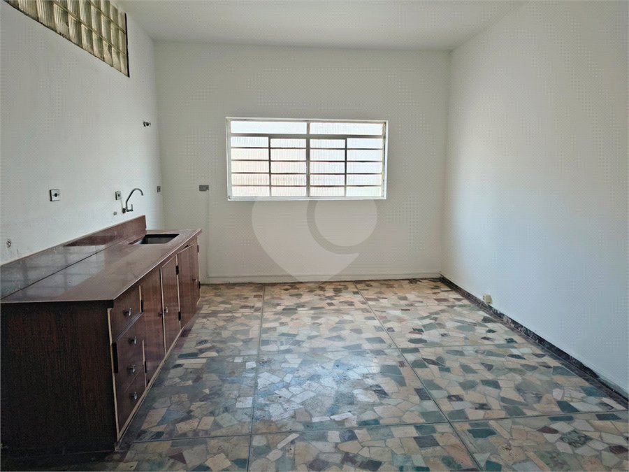 Casa para alugar com 2 quartos no Centro, Indaiatuba, SP