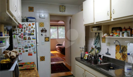 Apartamento à venda com 3 quartos, sendo 1 suíte,  em Real Parque, São Paulo, SP