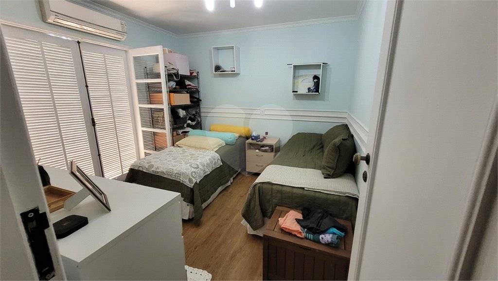 Casa de Vila à venda com 3 quartos, sendo 2 suítes, em Jardim Marajoara, São Paulo, SP