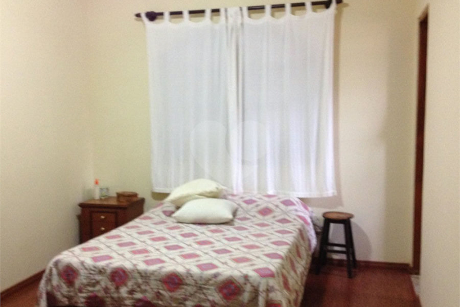 Chácara à venda com 3 quartos, sendo 1 suíte, no Centro, Bom Jesus dos Perdões, SP