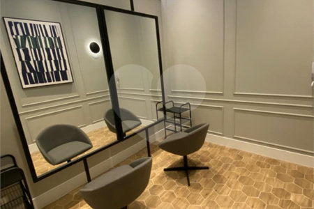 Apartamento à venda com 2 suítes em Lapa, São Paulo, SP