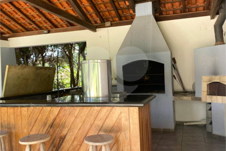 Sítio à venda com 4 quartos, sendo 3 suítes, em Aguas de Igaratá, Igaratá, SP