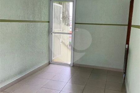 Sobrado à venda com 3 quartos em Vila Paulicéia, São Paulo, SP