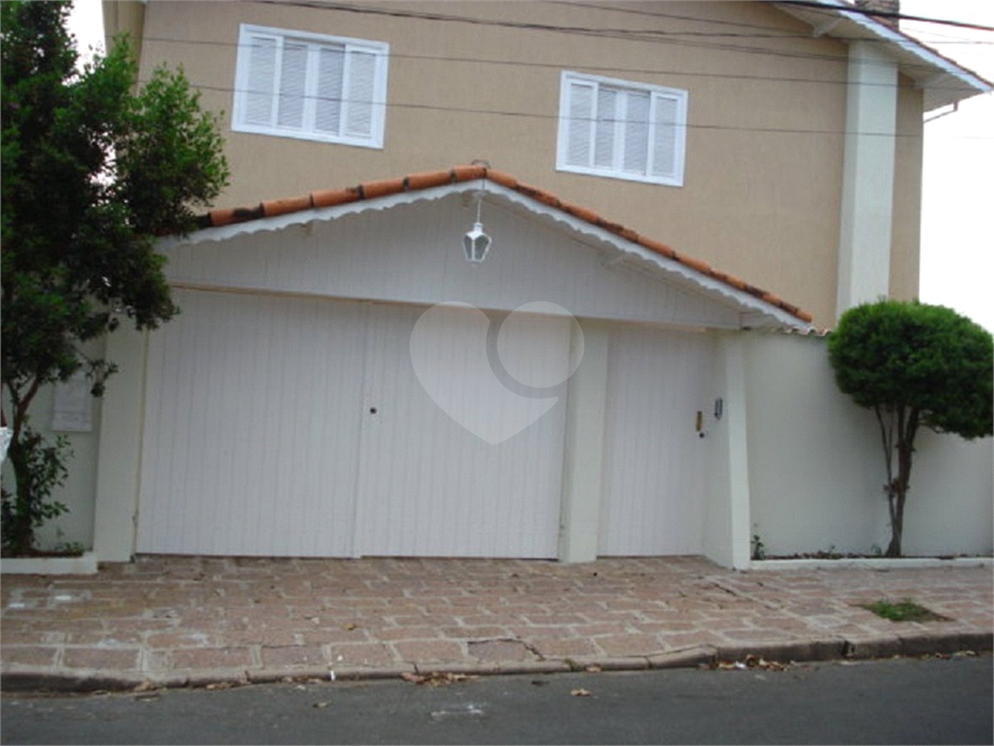 Sobrado para alugar com 5 quartos, sendo 2 suítes,  em Vila Suíça, Indaiatuba, SP