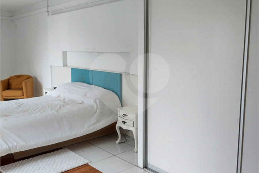 Sobrado à venda com 3 quartos, sendo 1 suíte,  em Jardim São Paulo(zona Norte), São Paulo, SP