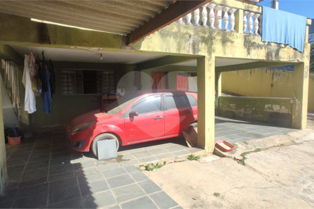 Chácara à venda com 3 quartos, sendo 1 suíte, no Centro, Nazaré Paulista, SP