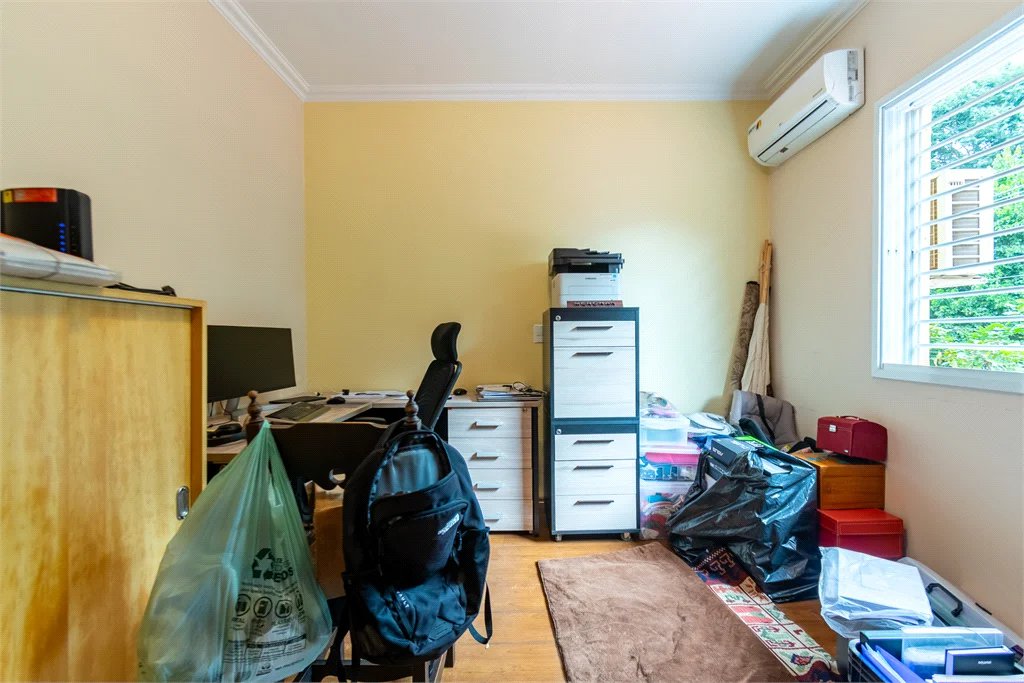Casa à venda com 3 quartos, sendo 1 suíte,  em Vila Cordeiro, São Paulo, SP