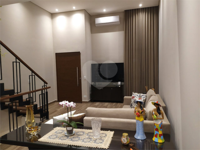 Sobrado à venda com 3 quartos, sendo 1 suíte,  em Jardim São Paulo(zona Norte), São Paulo, SP