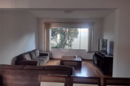 Casa térrea disponivel para venda no Jardim Bandeirantes