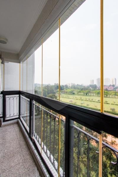 Apartamento à venda com 4 suítes em Jardim Marajoara, São Paulo, SP