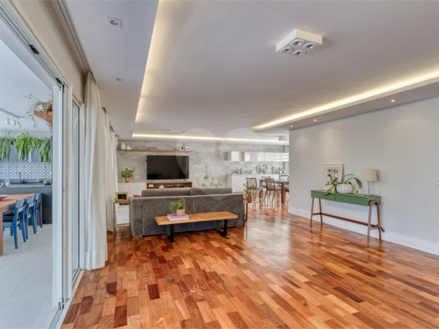 Apartamento à venda com 4 suítes em Alto da Boa Vista, São Paulo, SP