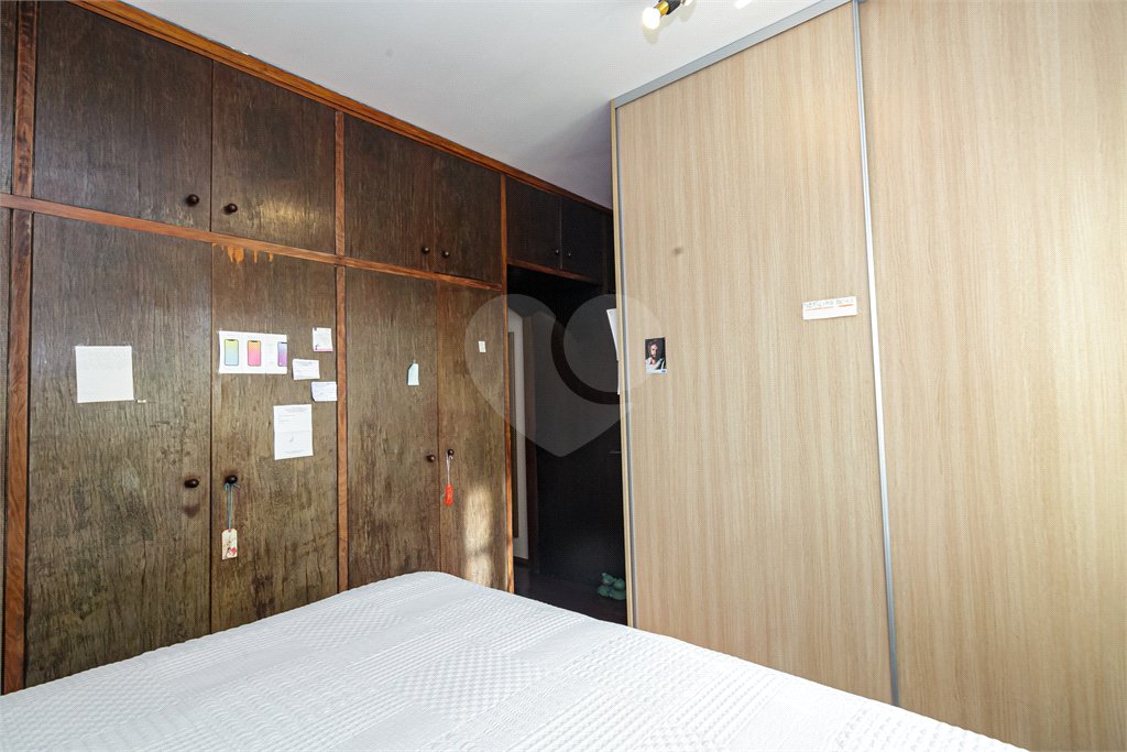 Sobrado à venda com 4 quartos, sendo 1 suíte, em Alto da Boa Vista, São Paulo, SP