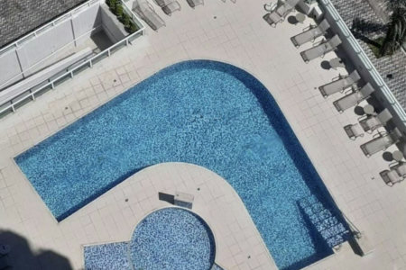 Apartamento com 2 dormitórios à venda, 89 m² por R$ 770.000,00 - Vila Guilhermina - Praia Grande/SP