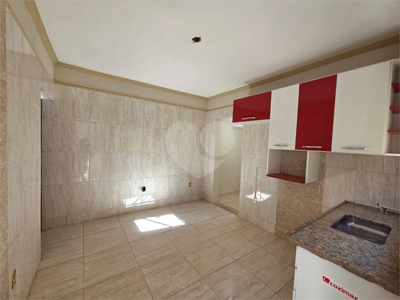 Casa à venda com 3 quartos, sendo 1 suíte, em Vila José Salem, Itapetininga, SP
