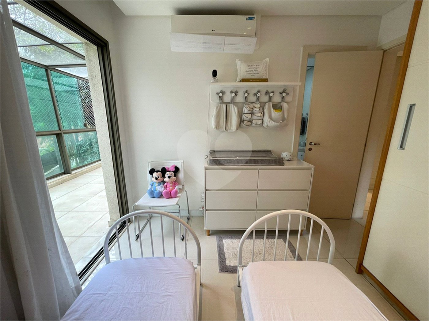 Apartamento à venda com 3 suítes em Brooklin Paulista, São Paulo, SP
