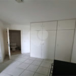 Apartamento à venda com 2 quartos, sendo 1 suíte,  em Barra da Tijuca, Rio de Janeiro, RJ
