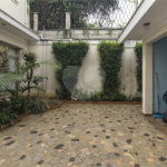Casa à venda com 5 quartos, sendo 1 suíte, em Vila Nova Conceição, São Paulo, SP