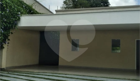 Casa à venda com 4 suítes no condomínio Saint Thomás Rua Uruana,9, Carapicuíba - SP