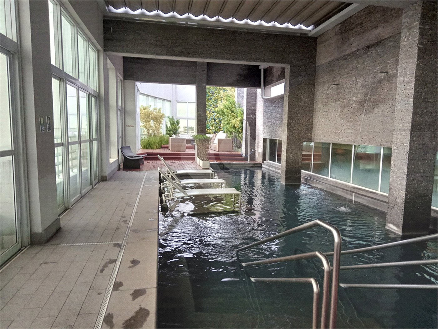 Excelente oportunidade para investidores - Flat a venda no sistema pool do hotel Ca'd'oro.