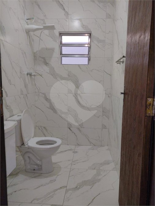 Sobrado à venda com 3 quartos, sendo 1 suíte, em Jaraguá, São Paulo, SP
