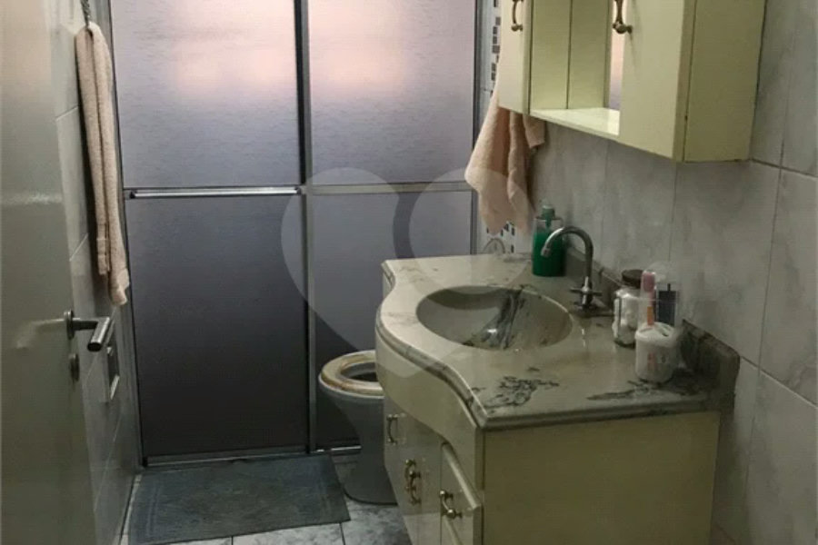 Sobrado à venda com 3 quartos em Vila Guilherme, São Paulo, SP