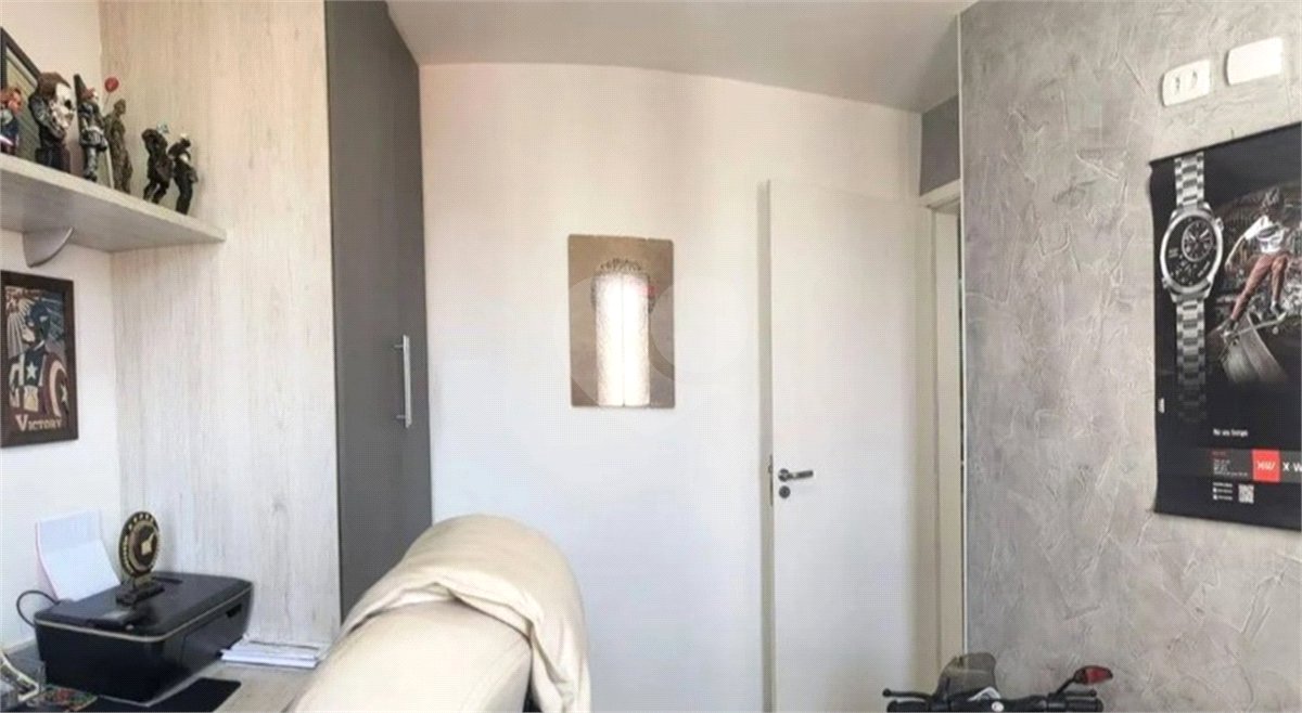 Apartamento à venda com 3 quartos, sendo 1 suíte,  em Jardim São Judas Tadeu, Guarulhos, SP
