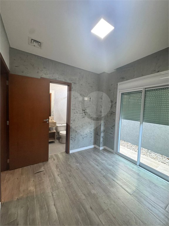 Casa à venda com 3 suítes no condomínio Aruã, Mogi das Cruzes - SP