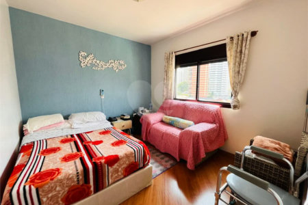 Apartamento à venda com 4 quartos, sendo 2 suítes, em Água Fria, São Paulo, SP