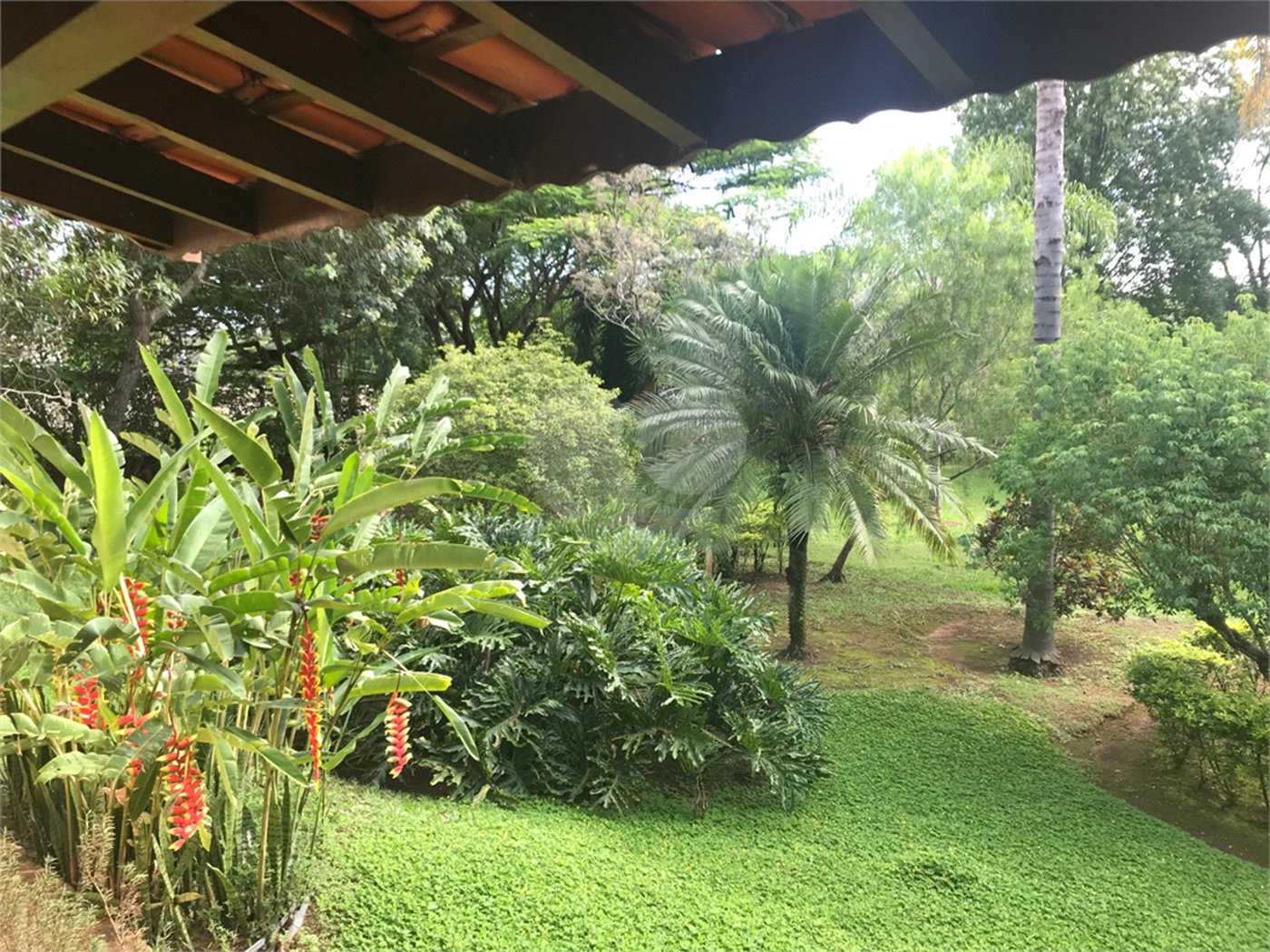 Casa à venda com 5 quartos, sendo 3 suítes, em Recanto das Flores, Indaiatuba, SP