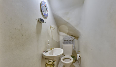 Casa à venda com 4 quartos, sendo 2 suítes, em Santo Amaro, São Paulo, SP