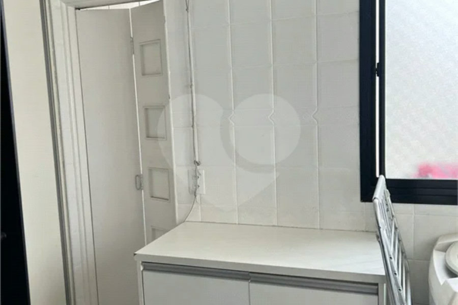 Apartamento na Vila Mascote 3 dormitórios , reformado.