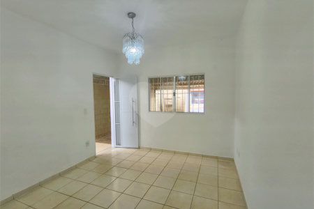 Casa à venda com 2 quartos em Jardim Juscelino Kubitschek, Indaiatuba, SP