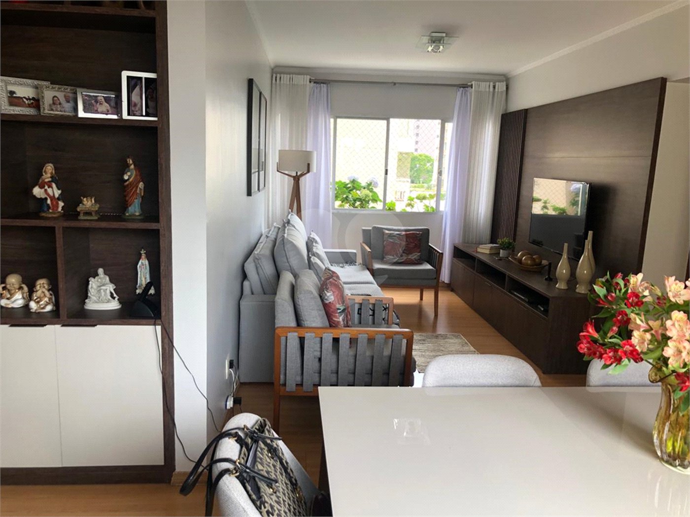 Apartamento à venda com 3 quartos, sendo 1 suíte, em Vila Progredior, São Paulo, SP