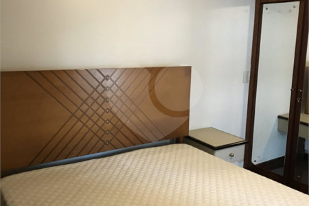 Apartamento à venda com 4 quartos, sendo 1 suíte, em Vila Uberabinha, São Paulo, SP